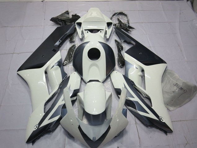 2004-2005 White and Silver Honda CBR1000RR Fairings for Sale 2004-2005 White and Silver Honda CBR1000RR Fairings for Sale