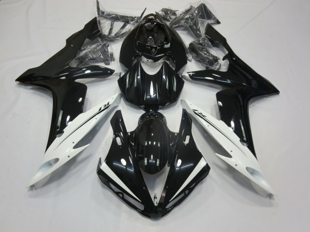 2004-2006 White and Black Yamaha R1 Fairings for Sale
