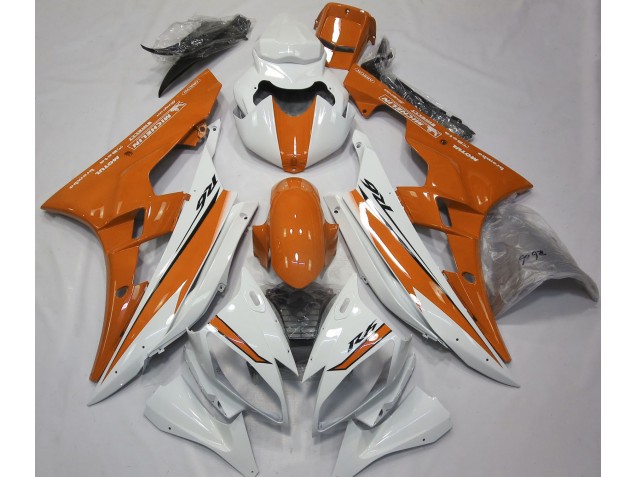 2006-2007 Gloss White and Orange Yamaha R6 Fairings for Sale 2006-2007 Gloss White and Orange Yamaha R6 Fairings for Sale