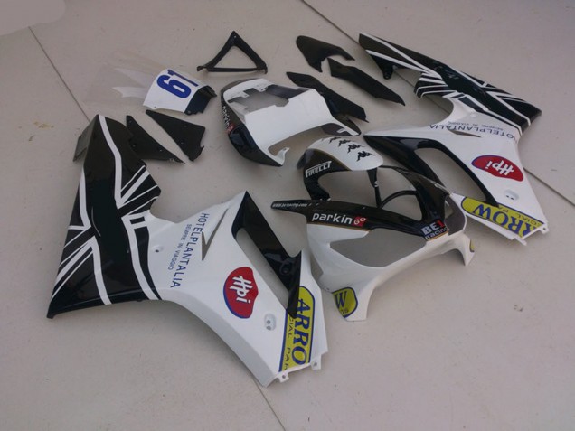 2006-2008 White and Black w Flag Triumph Daytona 675 Fairings for Sale 2006-2008 White and Black w Flag Triumph Daytona 675 Fairings for Sale